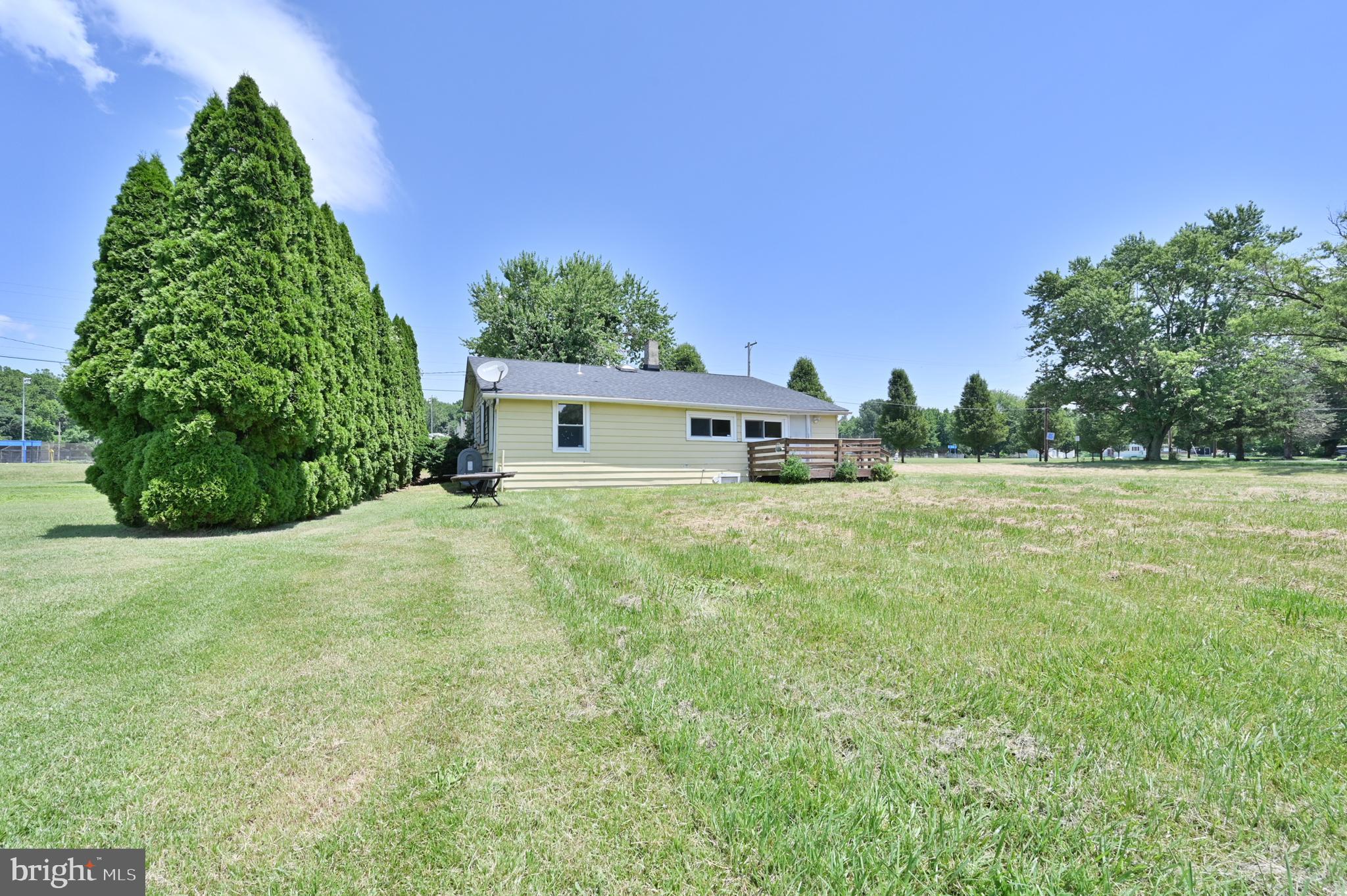 41 Church Landing Road Pennsville, NJ 08070 - Photo 7 of 23