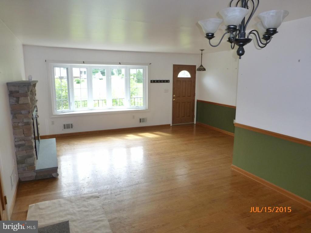 232 Bynum Ridge Road Forest Hill, MD 21050 - Photo 6 of 21 a view of room with a ceiling fan and window