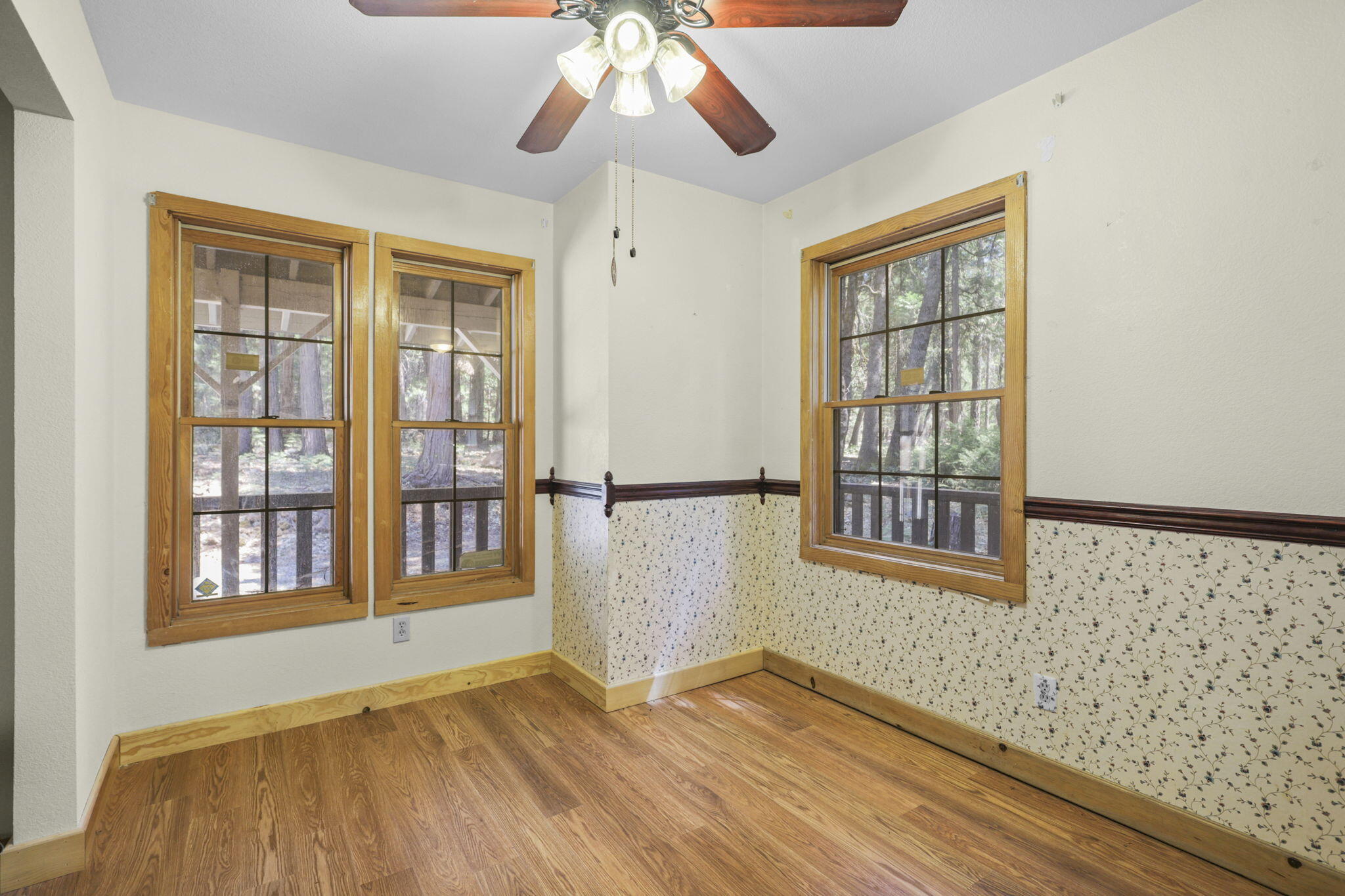 34540 Twin Cedars Road Shingletown, CA 96088 - Photo 11 of 45 Dining Area