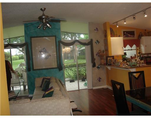 11690 Timbers Way, Unit 42A Boca Raton, FL 33428 - Photo 5 of 7 Additional Photo