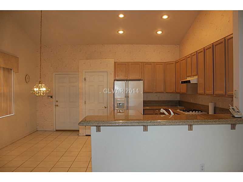 248 Chestnut Ridge Circle Henderson, NV 89012 - Photo 16 of 35 Property Photo. KITCHEN