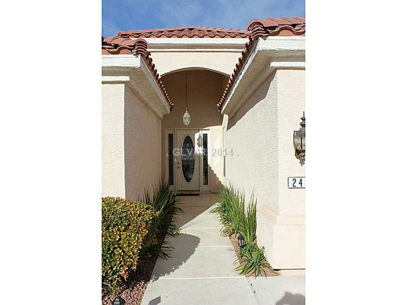 248 Chestnut Ridge Circle Henderson, NV 89012 - Photo 3 of 35 Property Photo. ENTRY