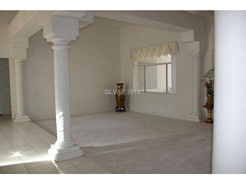 248 Chestnut Ridge Circle Henderson, NV 89012 - Photo 9 of 35 Property Photo. LIVINGROOM