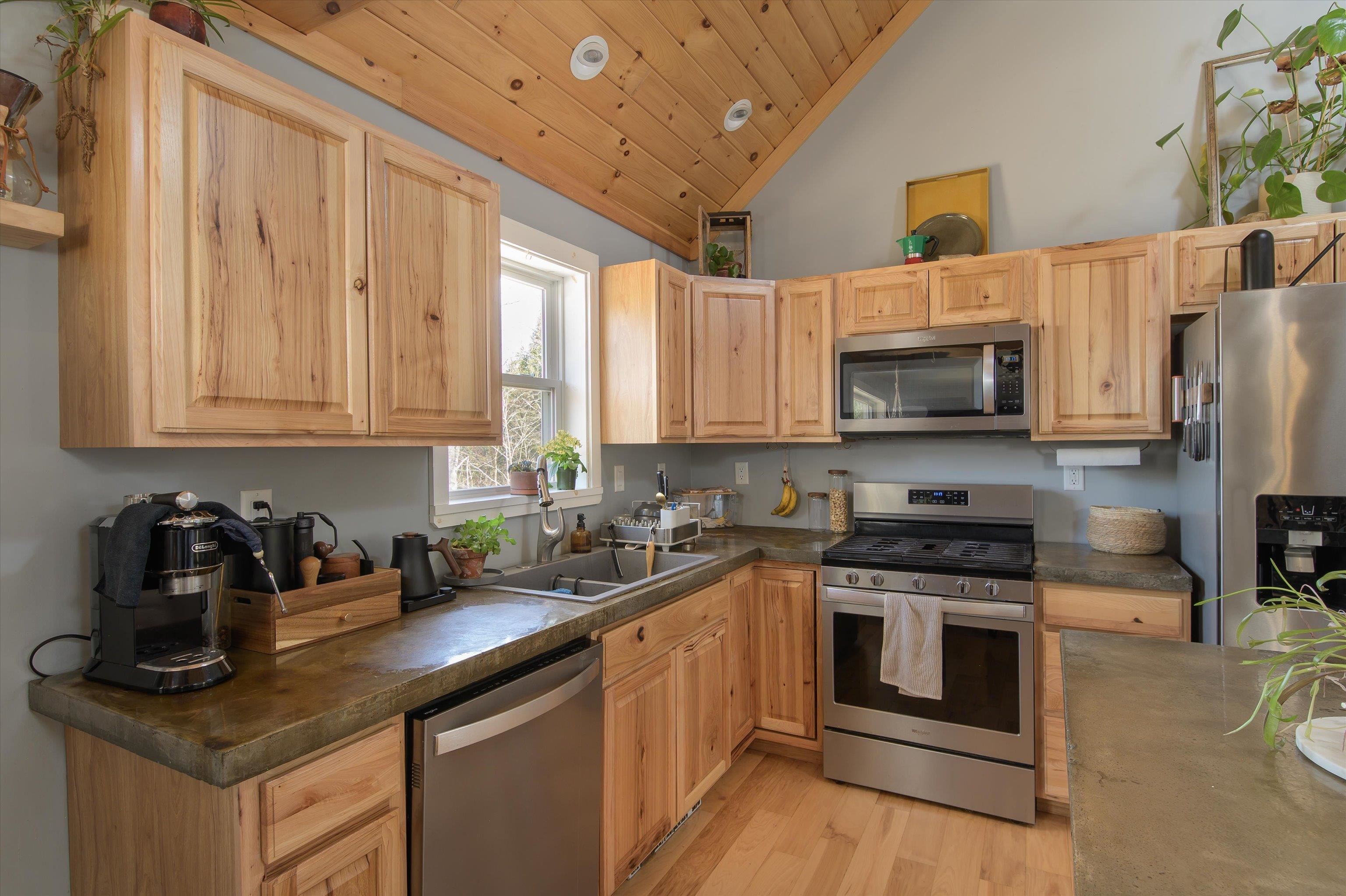 280 Lower Road Plainfield, VT 05667 - Photo 30 of 60