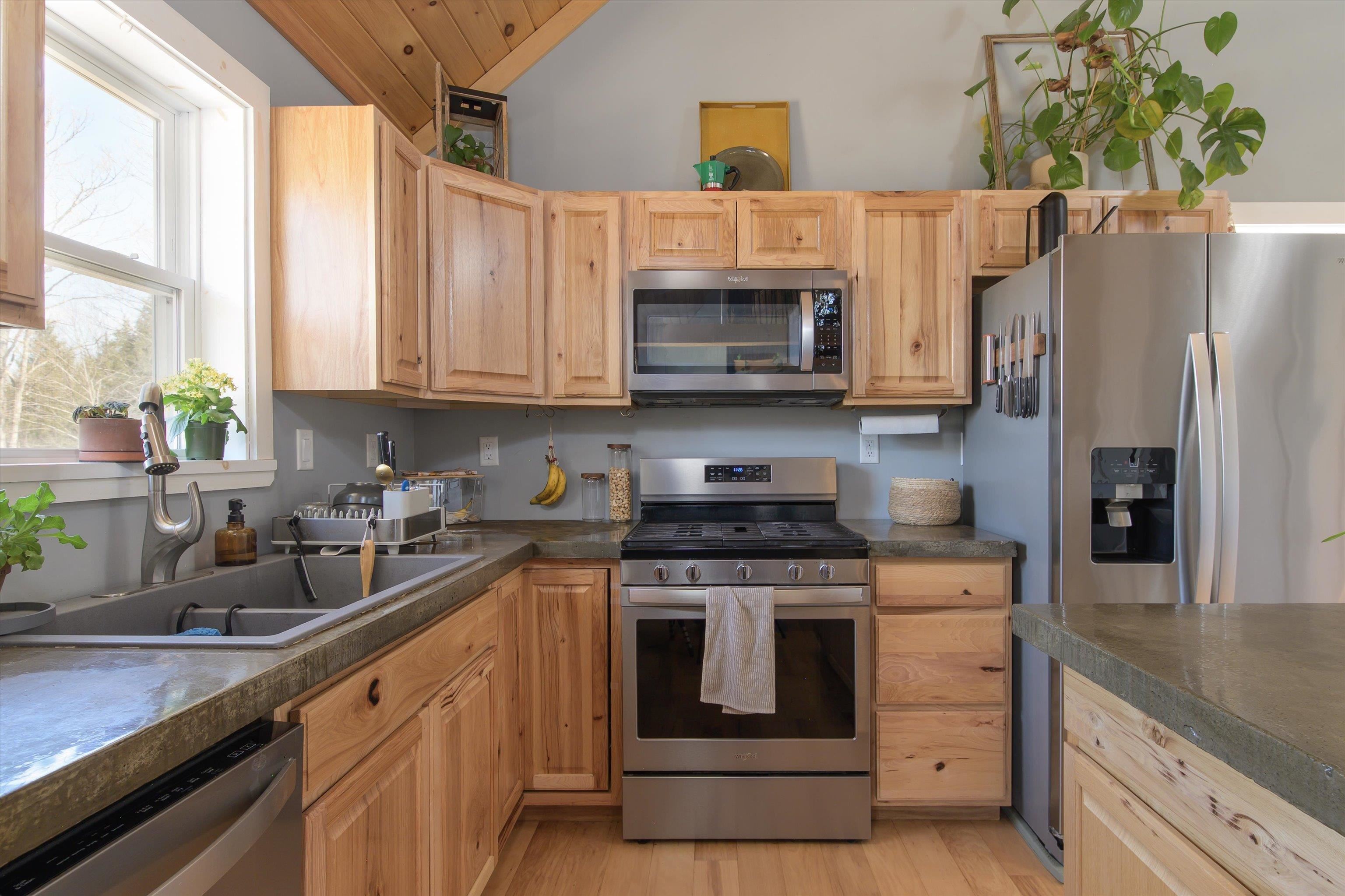 280 Lower Road Plainfield, VT 05667 - Photo 32 of 60