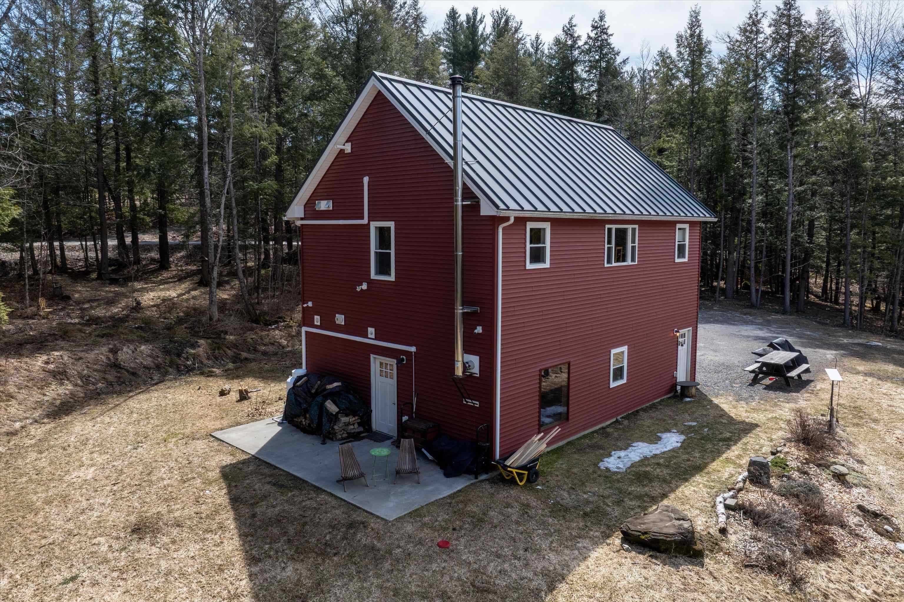 280 Lower Road Plainfield, VT 05667 - Photo 5 of 60