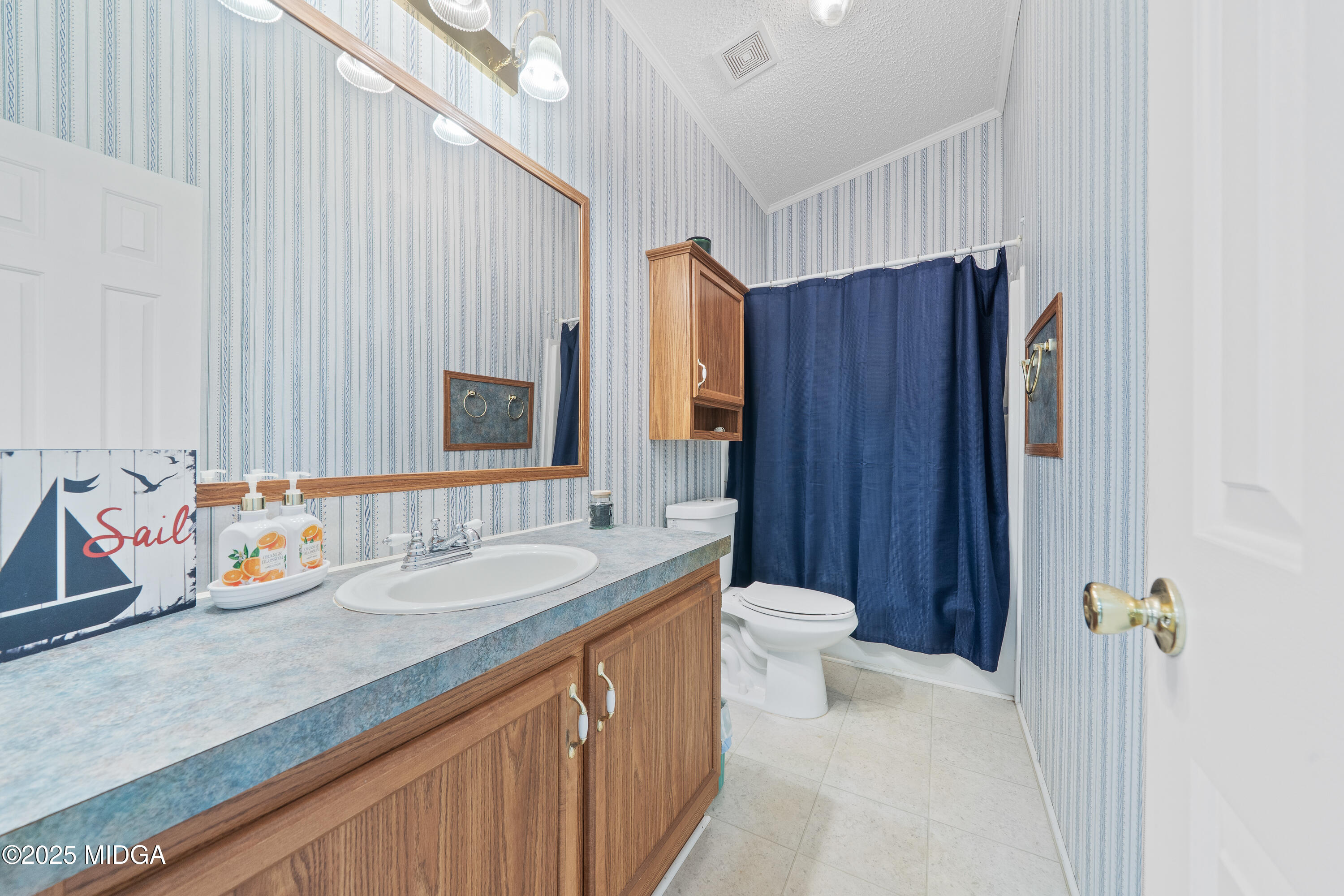 275 Burtom Road Southwest Eatonton, GA 31024 - Photo 22 of 49 275 Burtom Rd-02055
