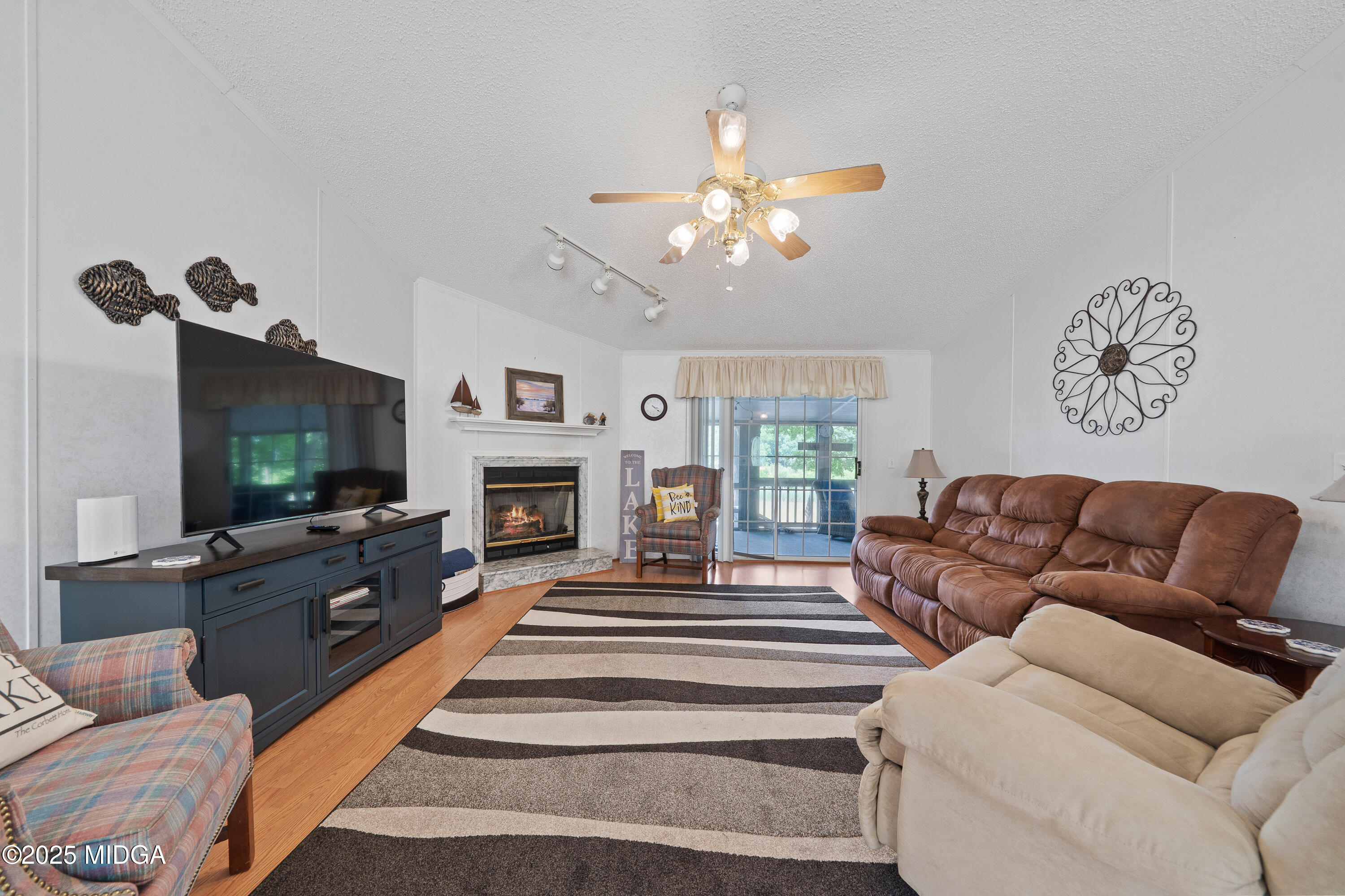 275 Burtom Road Southwest Eatonton, GA 31024 - Photo 29 of 49 275 Burtom Rd-02076