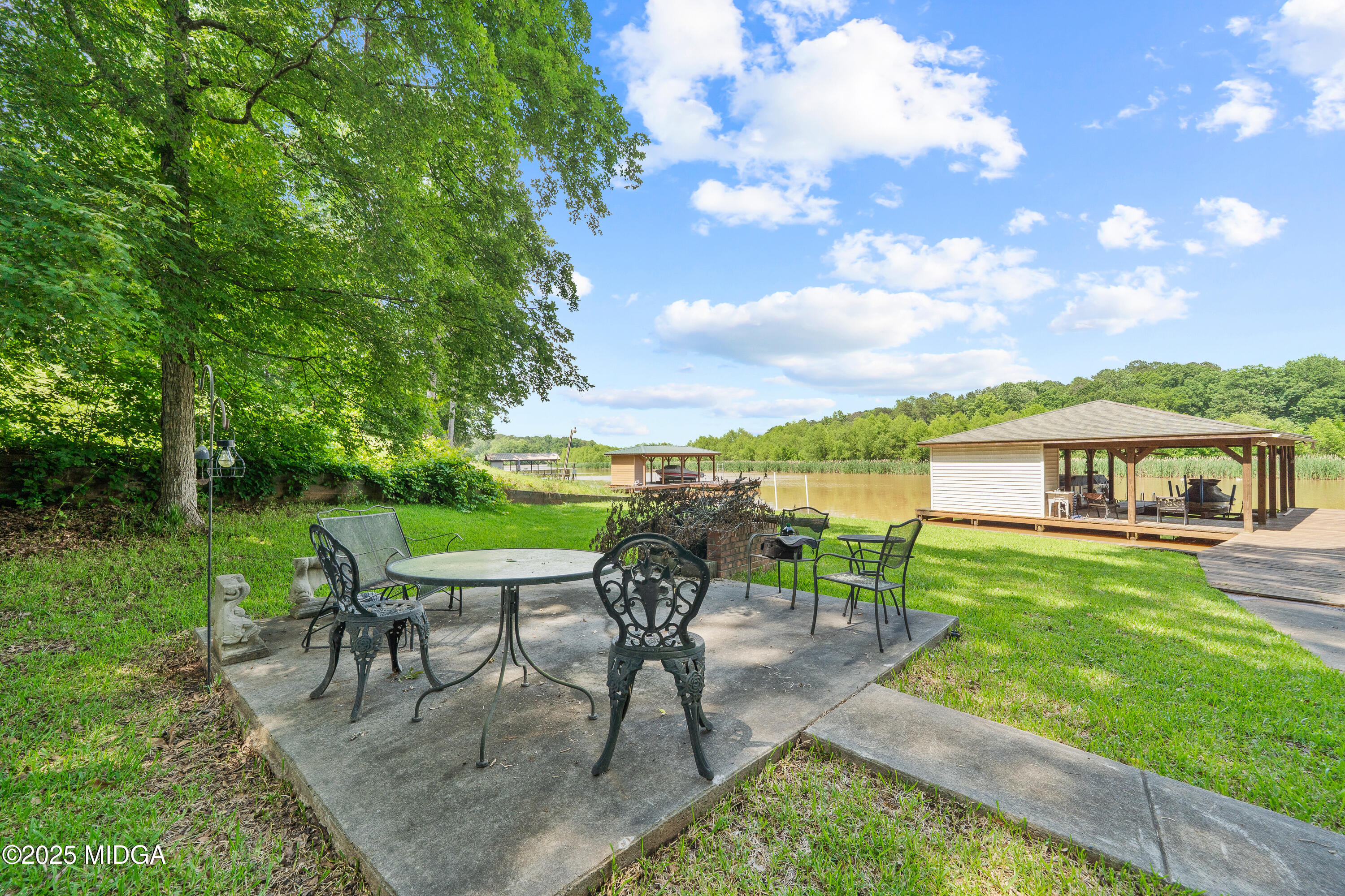 275 Burtom Road Southwest Eatonton, GA 31024 - Photo 39 of 49 275 Burtom Rd-02106