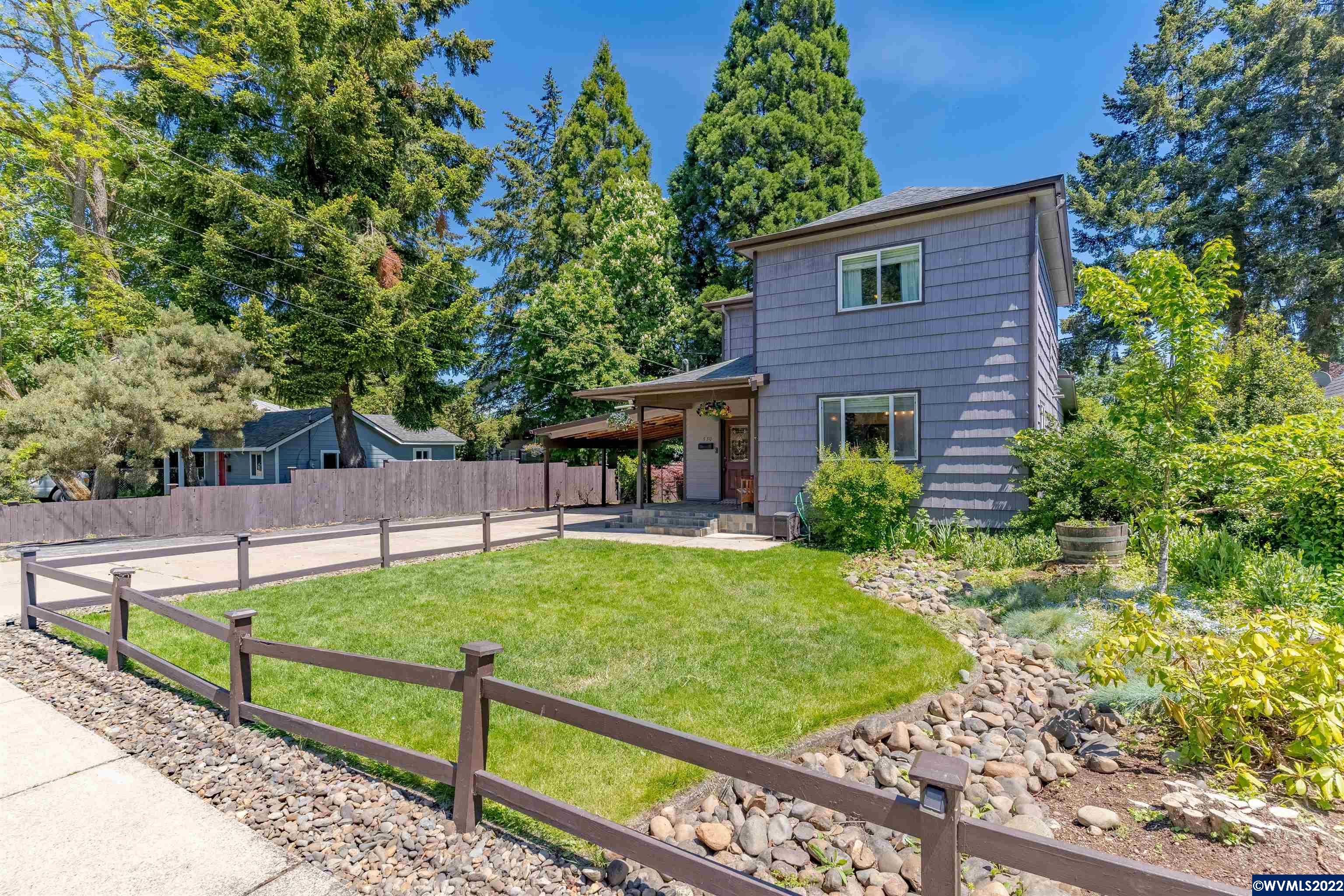 1350 Southwest Ellis Street Dallas, OR 97338 - Photo 2 of 39 Gallery Image 2