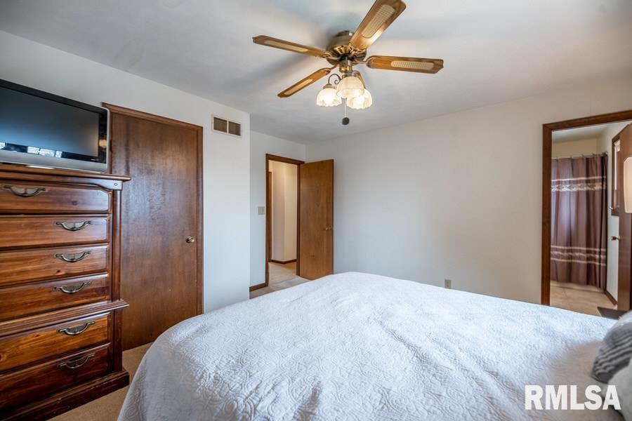 9511 West Whittingham Point Mapleton, IL 61547 - Photo 33 of 47