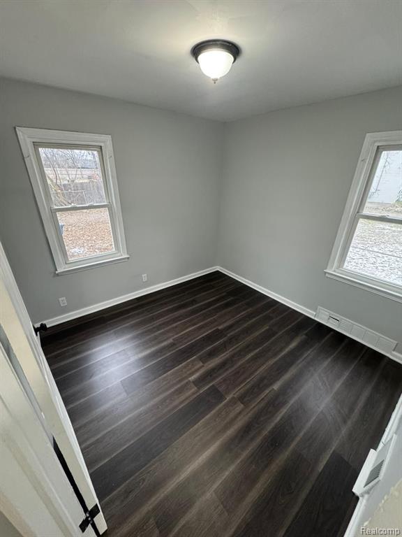 20525 Santa Rosa Drive Detroit, MI 48221 - Photo 6 of 7 Gallery Image 6