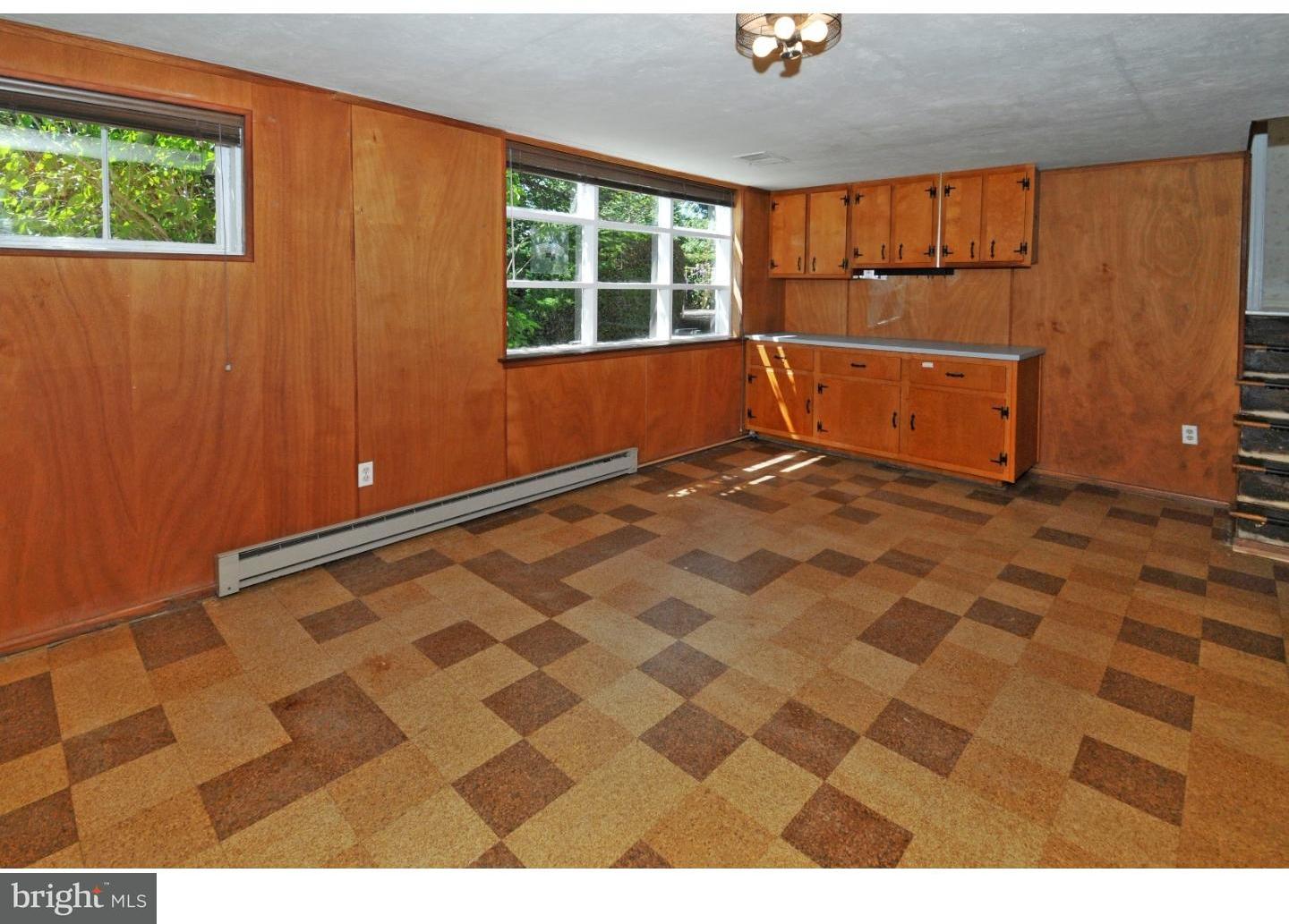 1593 Williams Road Abington, PA 19001 - Photo 17 of 23 Gallery Image 17