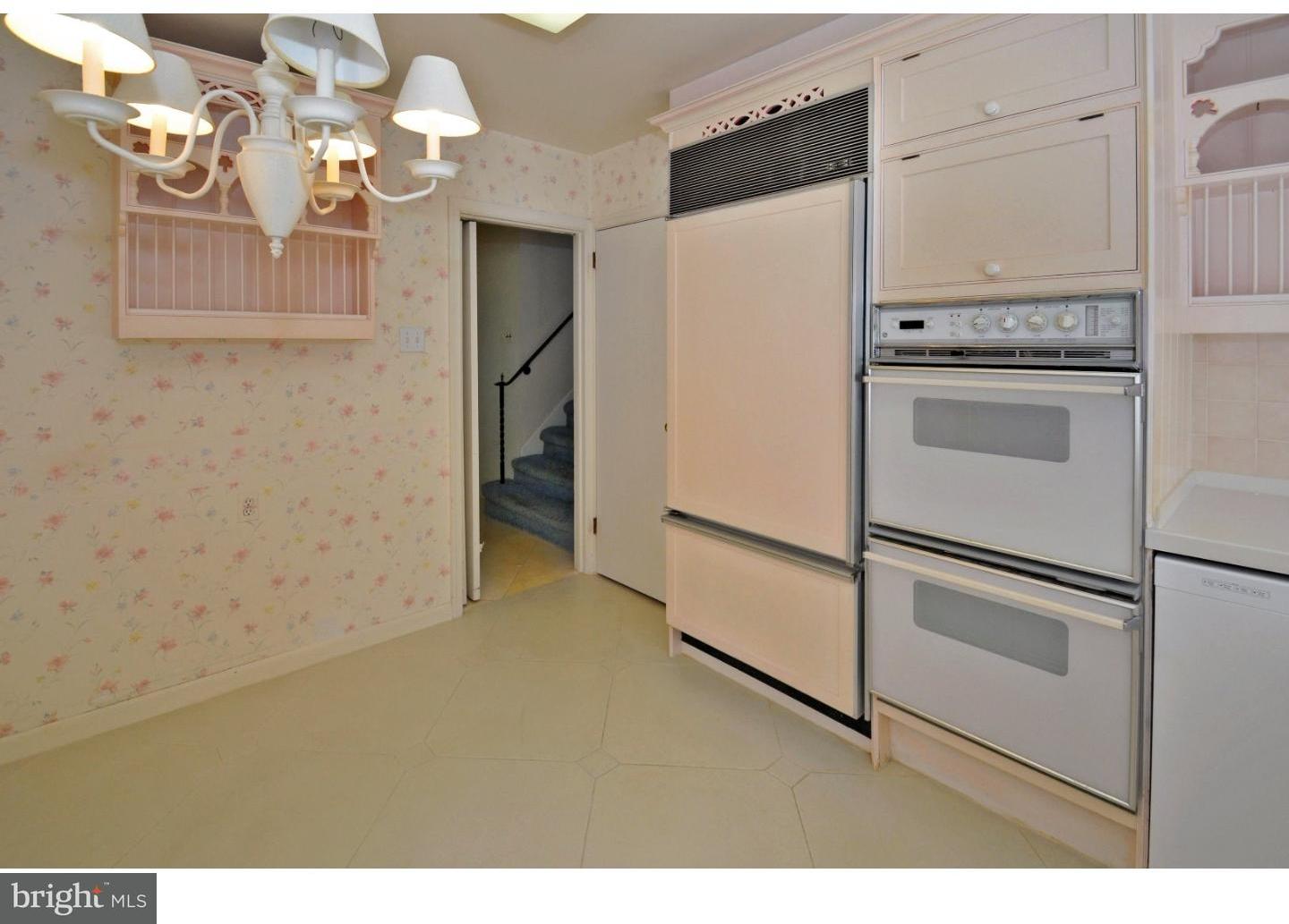 1593 Williams Road Abington, PA 19001 - Photo 8 of 23 Kitchen
