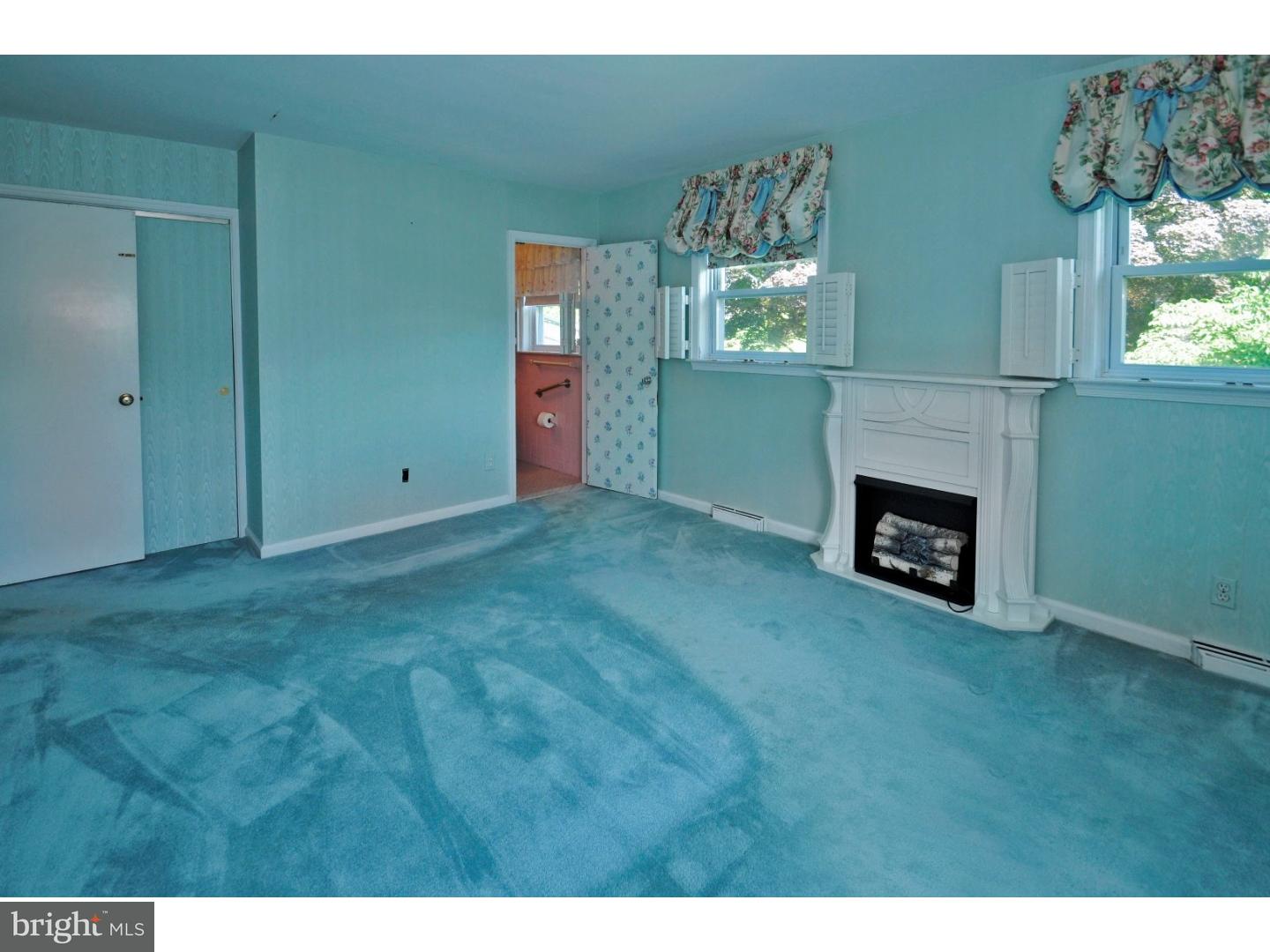 1593 Williams Road Abington, PA 19001 - Photo 10 of 23 Bedroom - Main