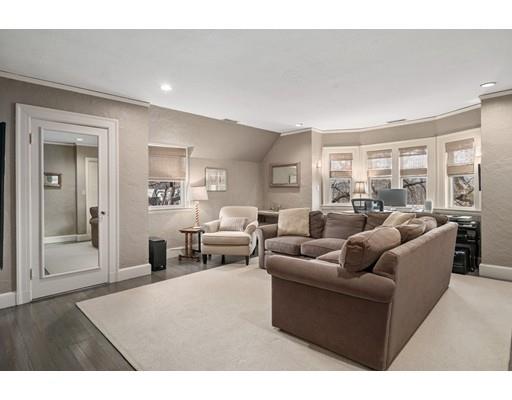 1125 West Roxbury Parkway Brookline, MA 02467 - Photo 21 of 26