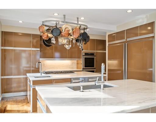 1125 West Roxbury Parkway Brookline, MA 02467 - Photo 8 of 26