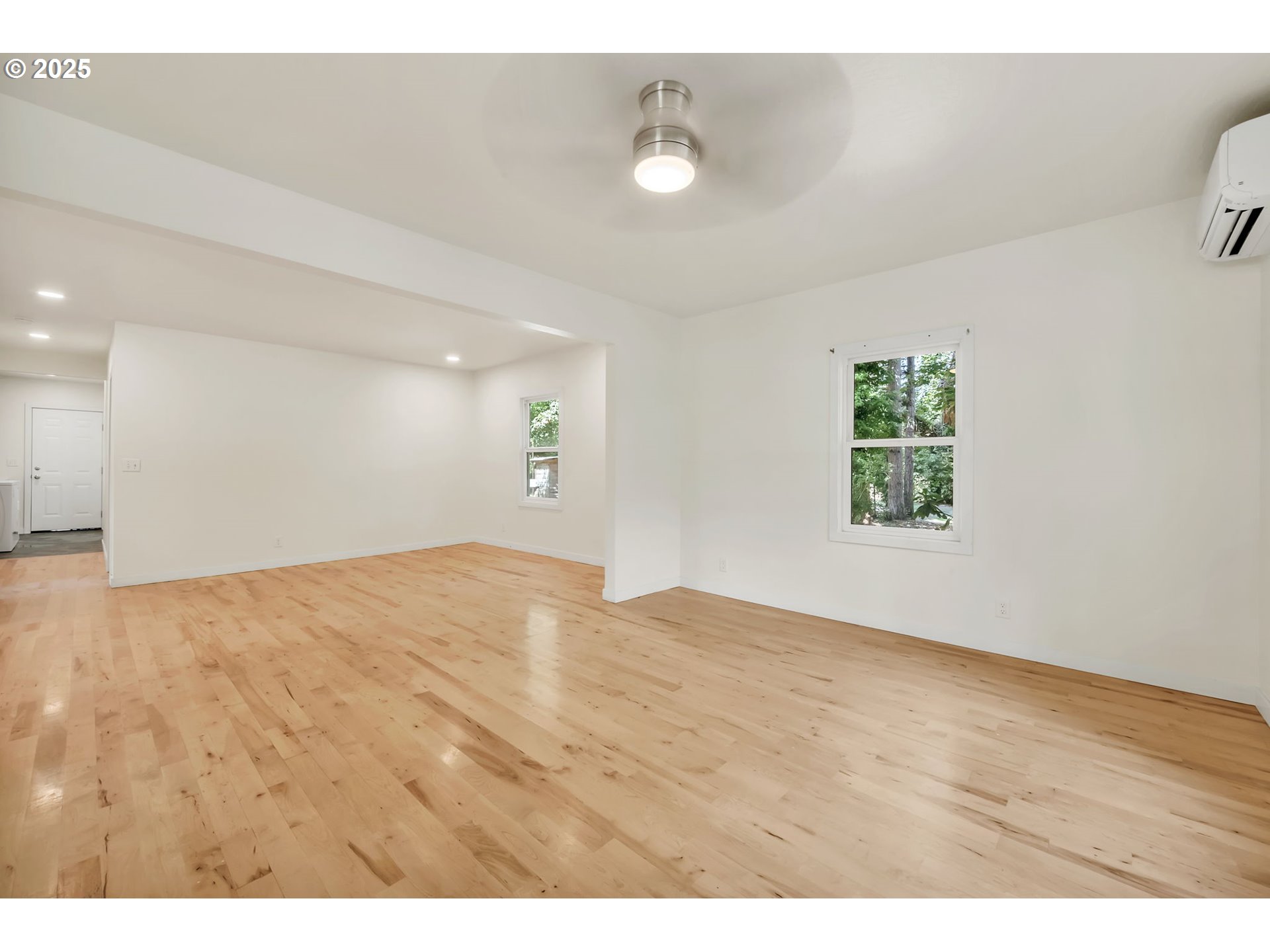 38286 Camp Creek Road Springfield, OR 97478 - Photo 16 of 48 a view of empty room with wooden floor