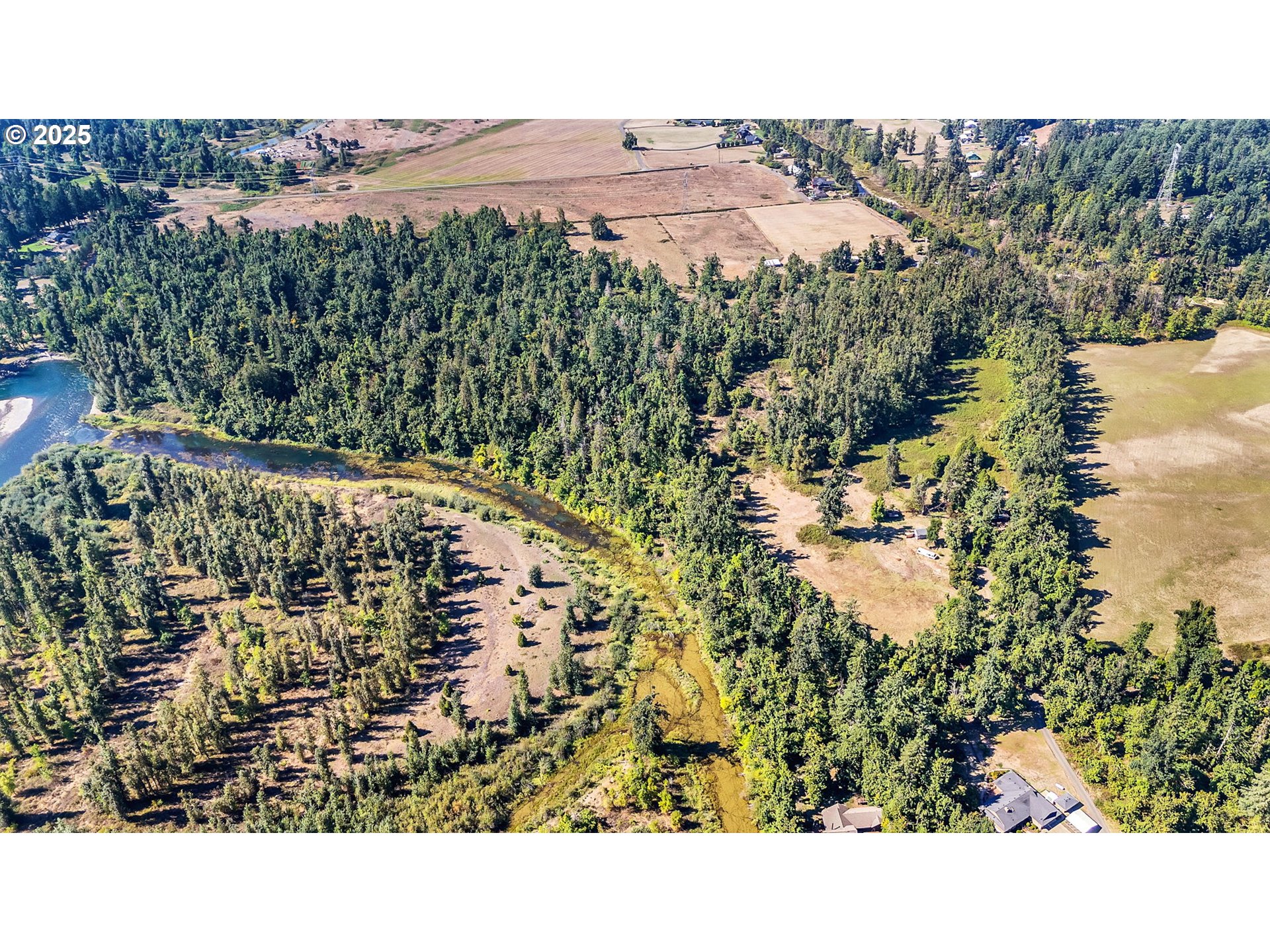 38286 Camp Creek Road Springfield, OR 97478 - Photo 41 of 48 a view of a city