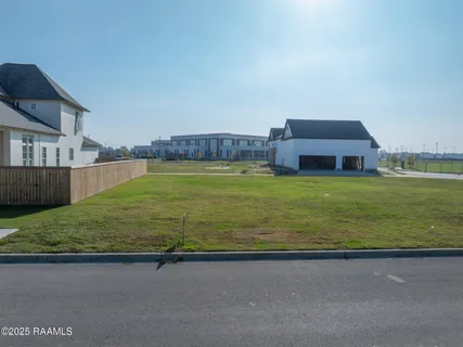 $125,000 | 409 Oceans Boulevard, Youngsville, LA 70592