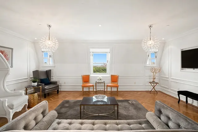$3,995,000 | 1 Central Park South, Unit 1807 | Central Park South