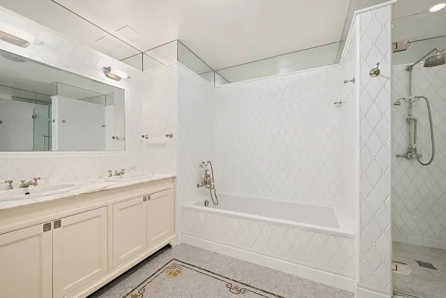 $3,995,000 | 1 Central Park South, Unit 1807 | Central Park South