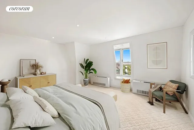 $3,995,000 | 1 Central Park South, Unit 1807 | Central Park South