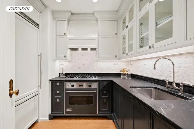 $3,995,000 | 1 Central Park South, Unit 1807 | Central Park South