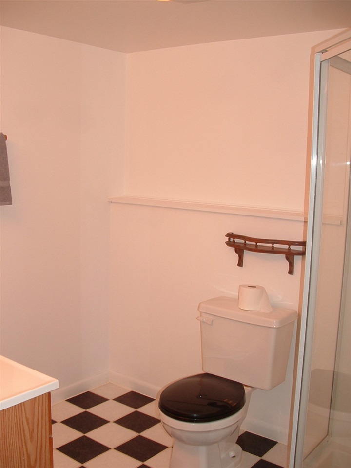 1253 Smith Road Traverse City, MI 49696 - Photo 14 of 27 1816362-13.JPG