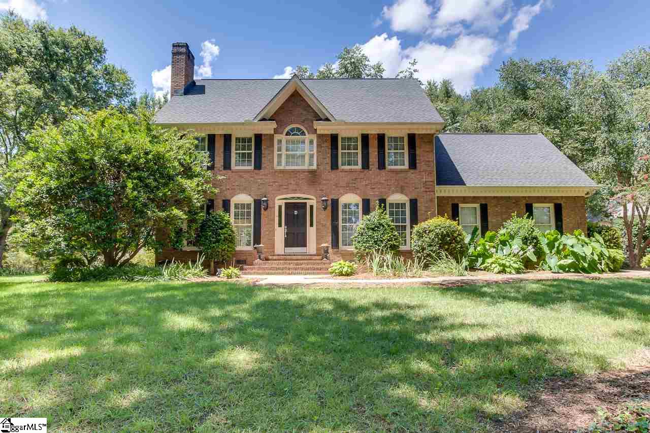 305 Rochford Drive Easley, SC 29642 - Photo 1 of 36 Gallery Image 1