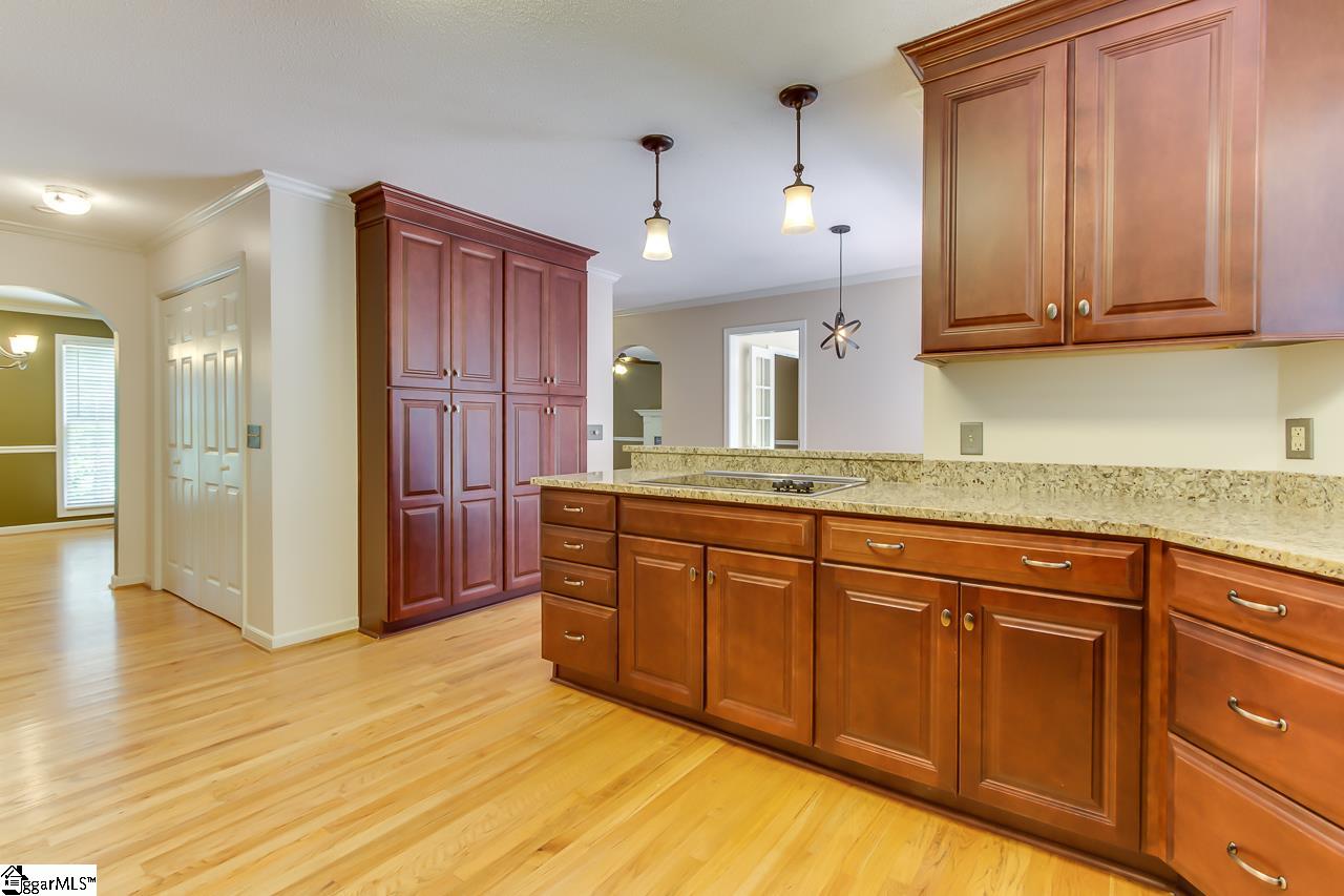 305 Rochford Drive Easley, SC 29642 - Photo 17 of 36 Gallery Image 17