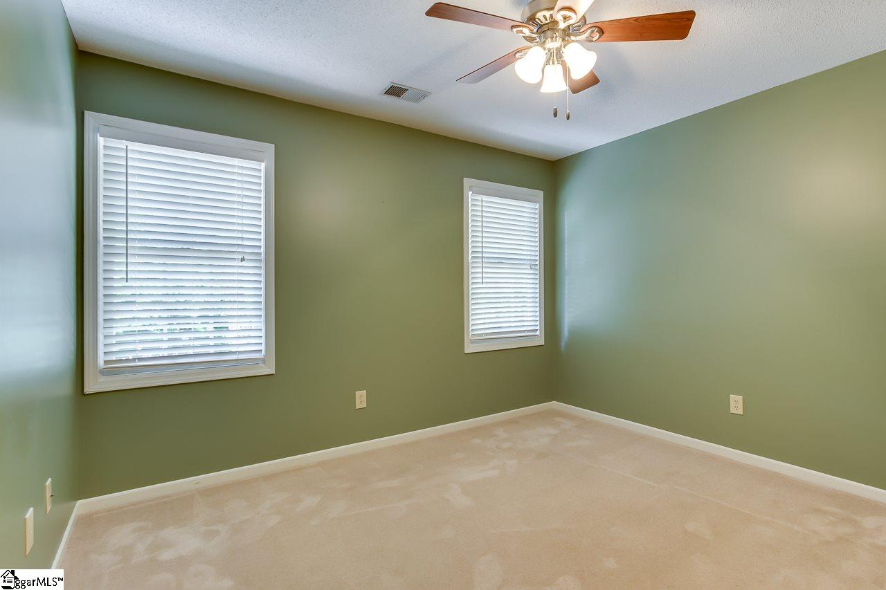 305 Rochford Drive Easley, SC 29642 - Photo 23 of 36 Gallery Image 23