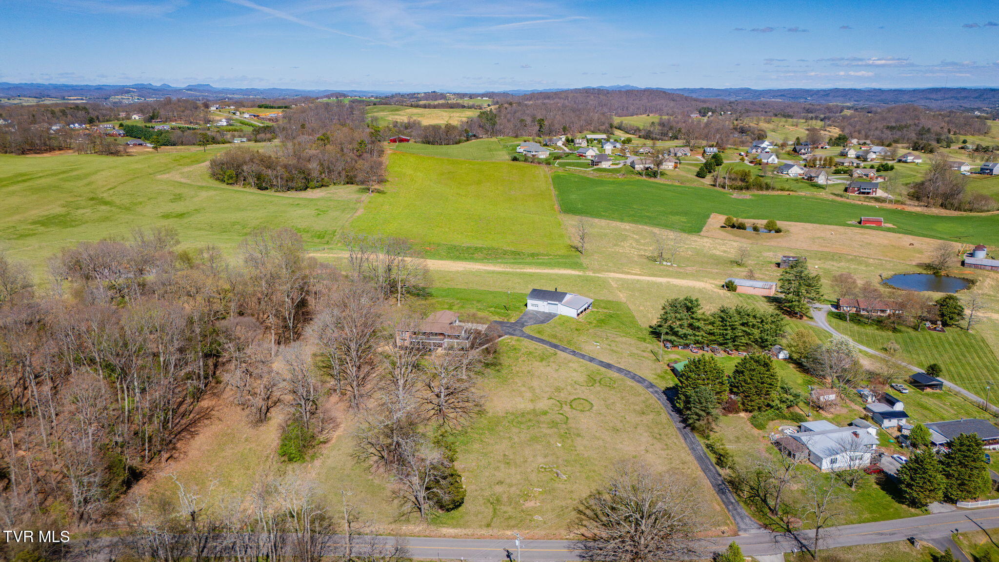 1405 Dover Road Morristown, TN 37813 - Photo 59 of 62 102