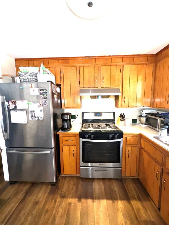 21 Ryan Avenue Warwick, RI 02889 - Photo 13 of 50