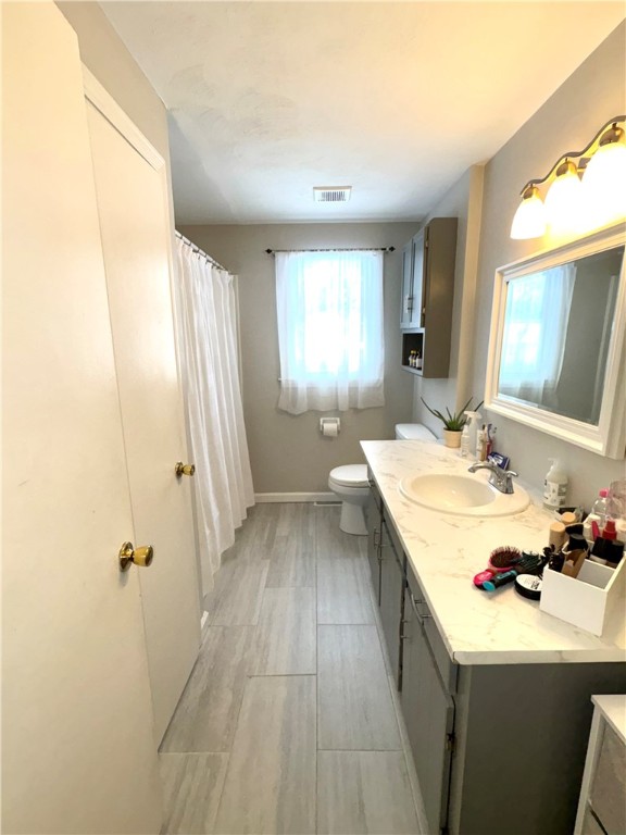 21 Ryan Avenue Warwick, RI 02889 - Photo 17 of 50