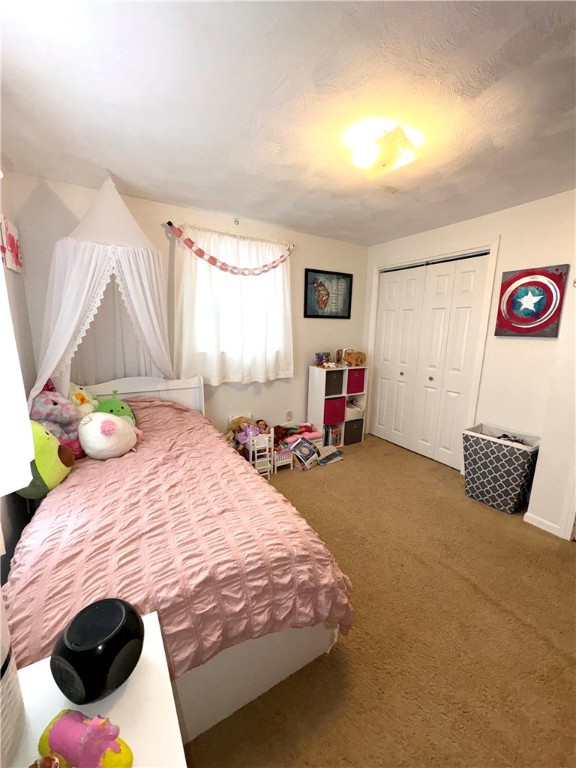 21 Ryan Avenue Warwick, RI 02889 - Photo 26 of 50