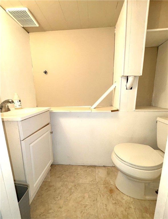 21 Ryan Avenue Warwick, RI 02889 - Photo 32 of 50