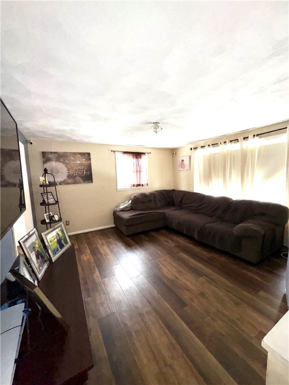 21 Ryan Avenue Warwick, RI 02889 - Photo 5 of 50