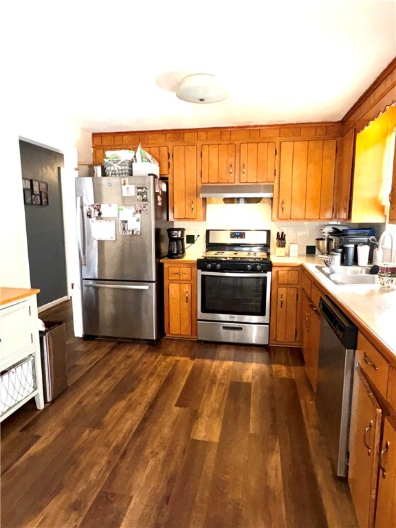 21 Ryan Avenue Warwick, RI 02889 - Photo 9 of 50