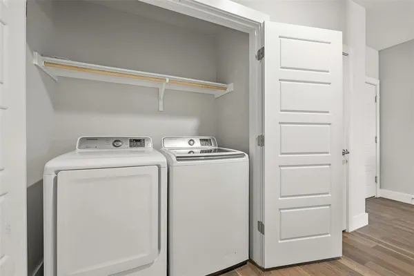 $2,400 | 3114 South Congress Avenue, Unit 302, Austin, TX 78704