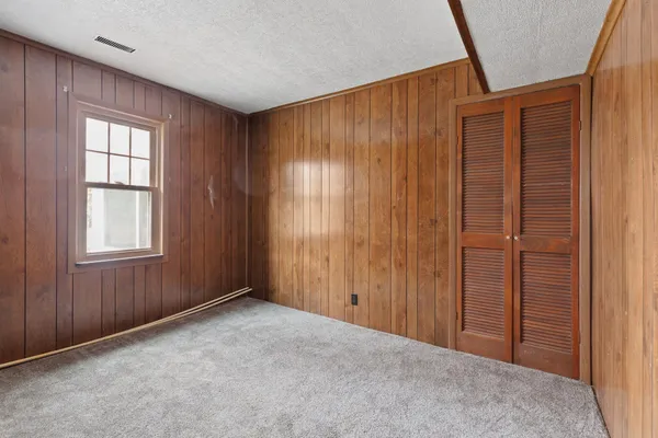 $185,000 | 606 High Street, Blissfield, MI 49228