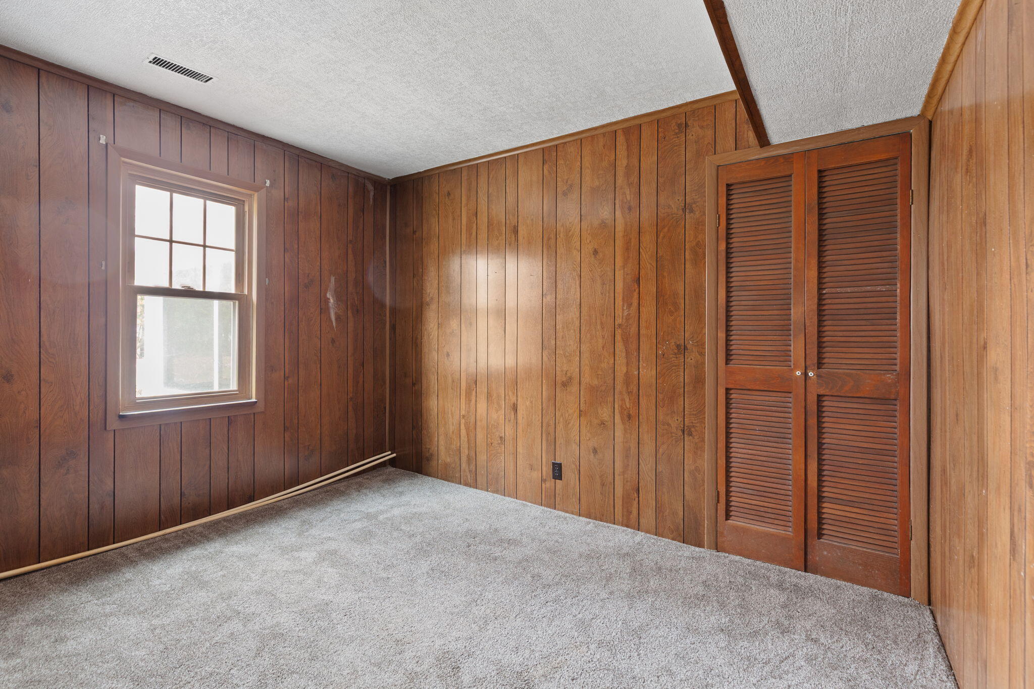 606 High Street Blissfield, MI 49228 - Photo 11 of 24 IMG_9115