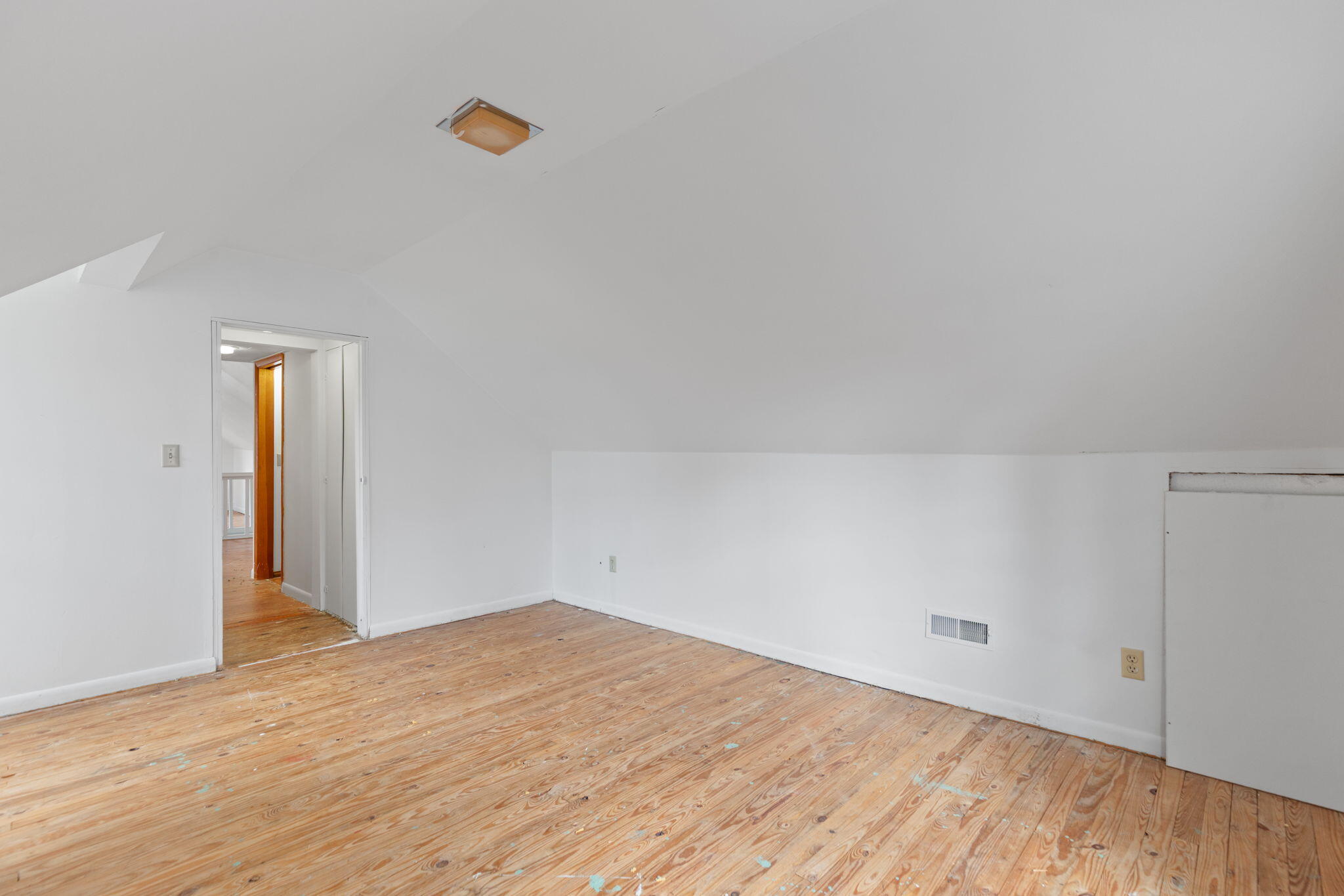 606 High Street Blissfield, MI 49228 - Photo 17 of 24 IMG_9113