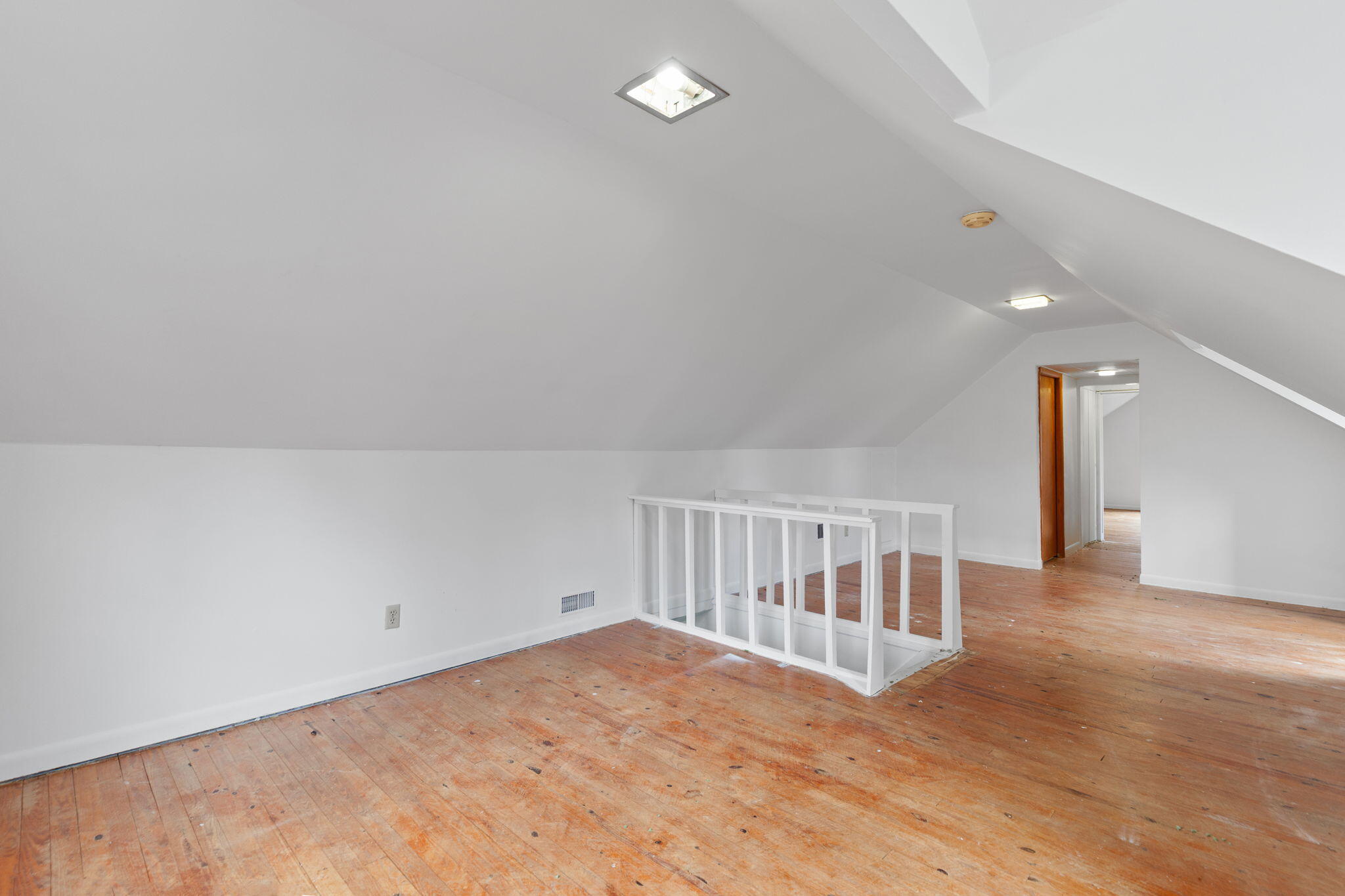 606 High Street Blissfield, MI 49228 - Photo 18 of 24 IMG_9102