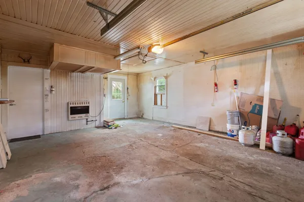 $185,000 | 606 High Street, Blissfield, MI 49228