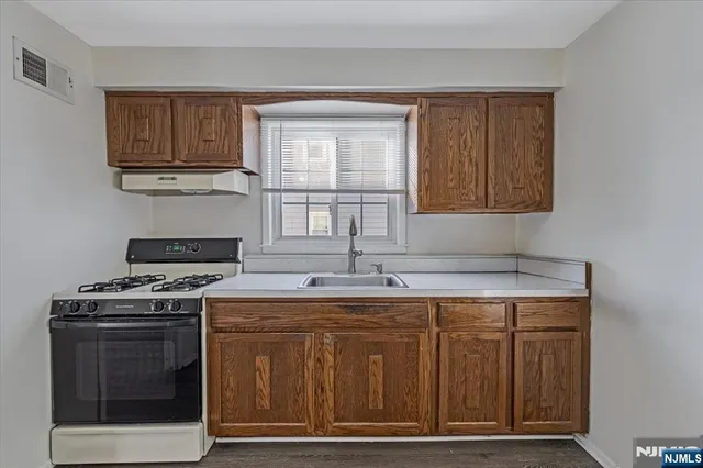 $3,800 | 64 Gilbert Avenue, Elmwood Park, NJ 07407