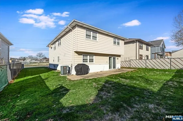 $3,800 | 64 Gilbert Avenue, Elmwood Park, NJ 07407