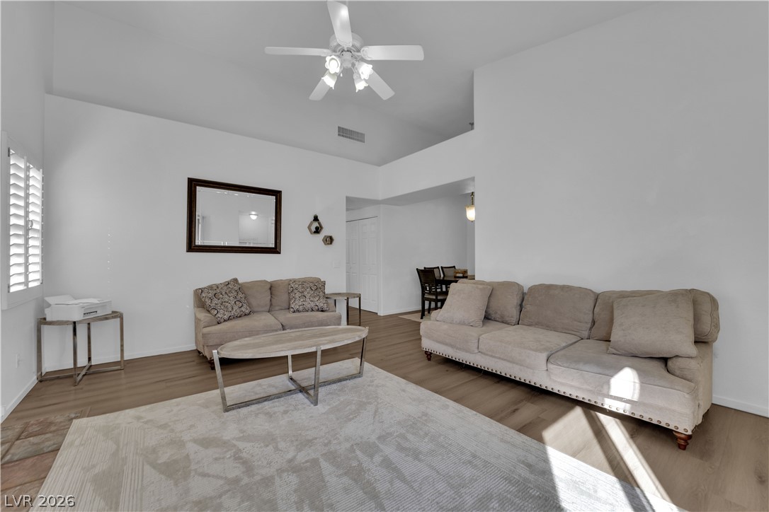 2001 Turquoise Ridge Street, Unit 202 Las Vegas, NV 89117 - Photo 8 of 37 Gallery Image 8