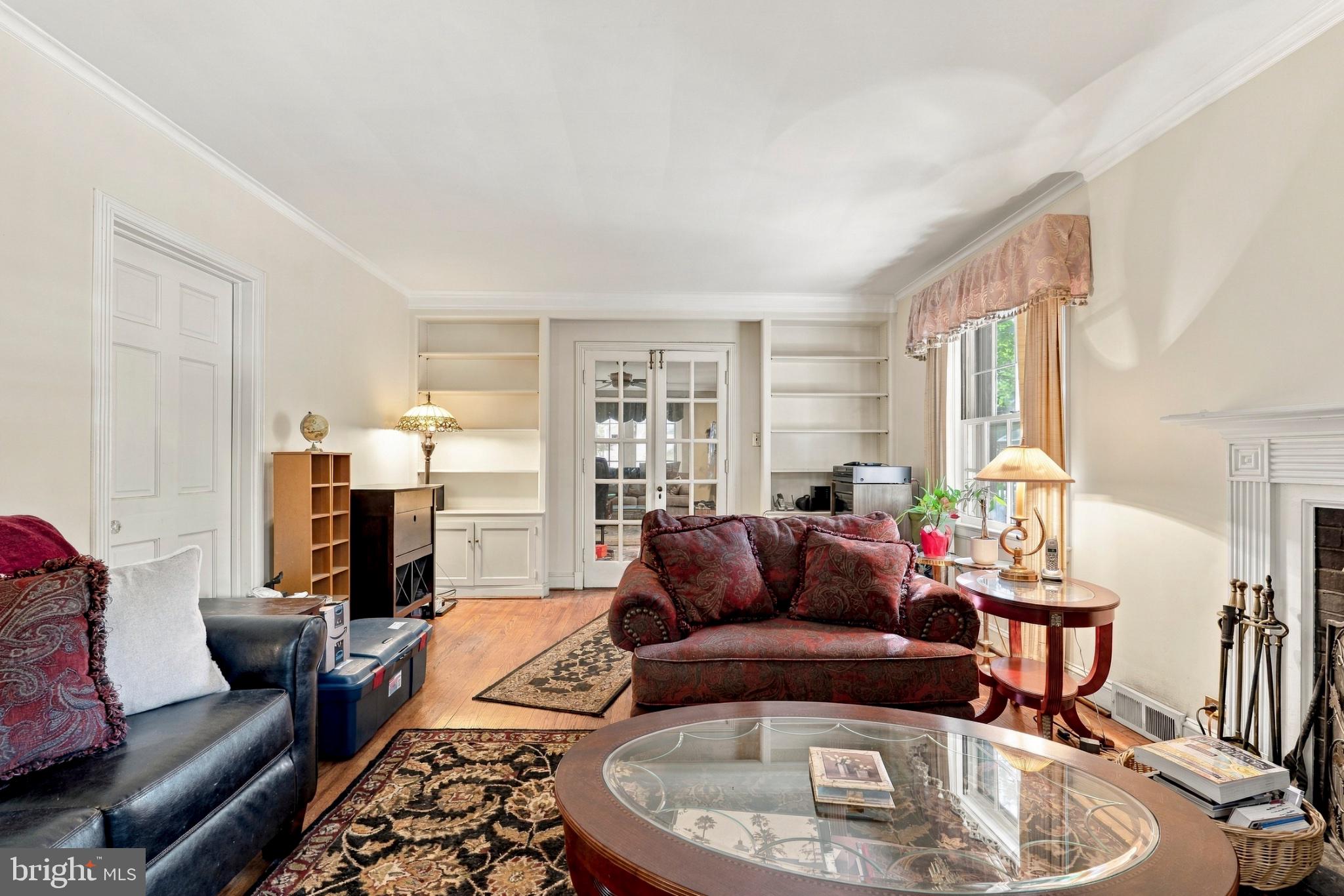 5419 Springlake Way Baltimore, MD 21212 - Photo 7 of 18 Gallery Image 7