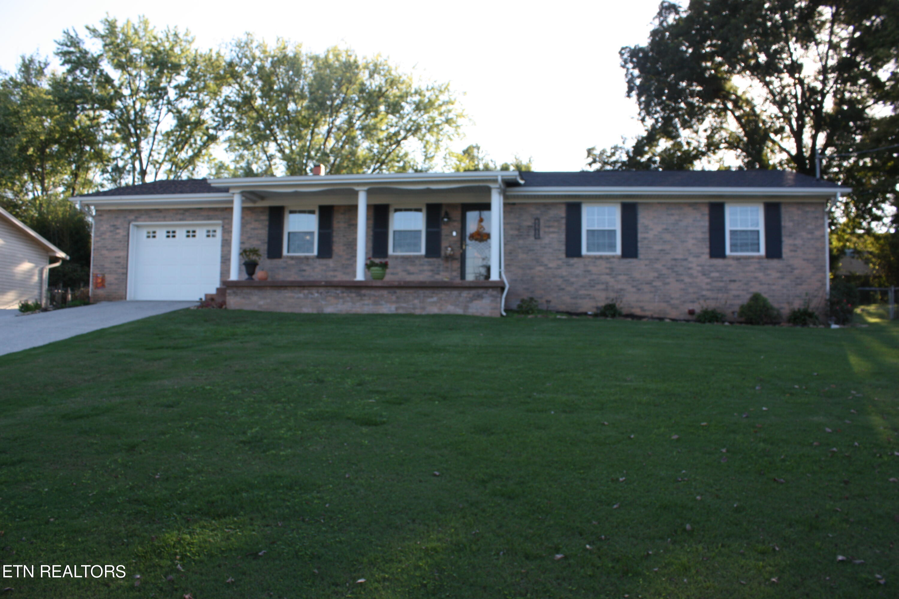 7707 Windsong Road Powell, TN 37849 - Photo 1 of 33 IMG_2799